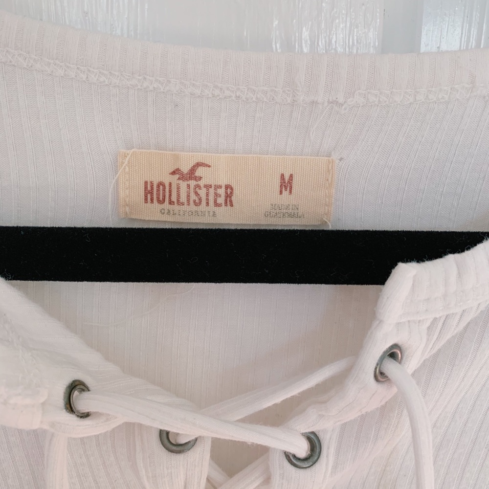 Hollister white lace-up shirt - Picture 4 of 4